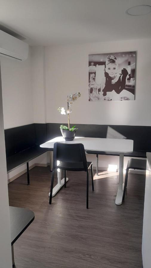 Apartma Ana Koper Zewnętrze zdjęcie